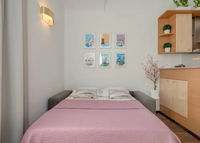 & Riva Lucija By Litto Апартаменти *