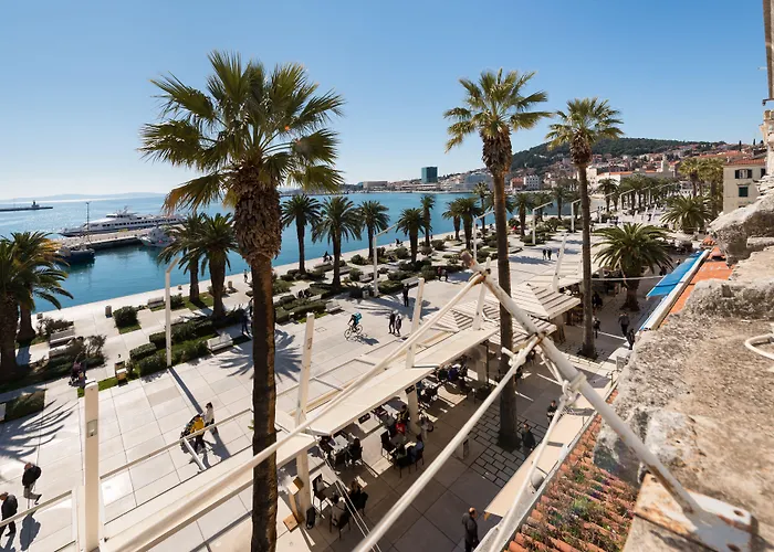 & Riva Lucija By Litto Спліт