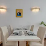 Apartment & Studio Riva Lucija By Litto Apartman Split