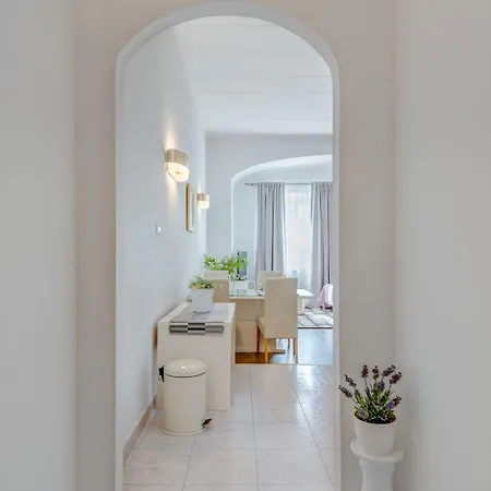 Lägenhet & Riva Lucija By Litto Split