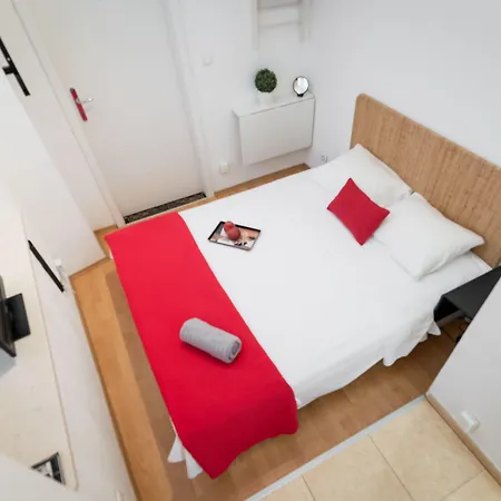 Apartment & Studio Riva Lucija By Litto Apartman Split