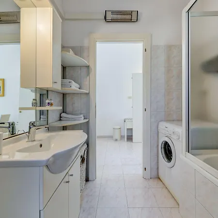 & Riva Lucija By Litto Daire Split